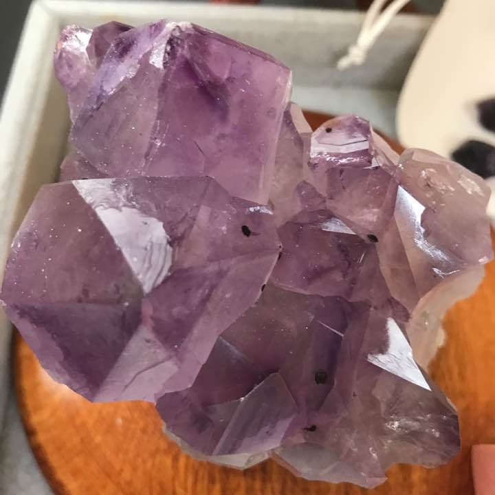 ★特選オンリー１★紫水晶５種計１kg超【愛の守護石✴︎アメジストクラスター】P♡