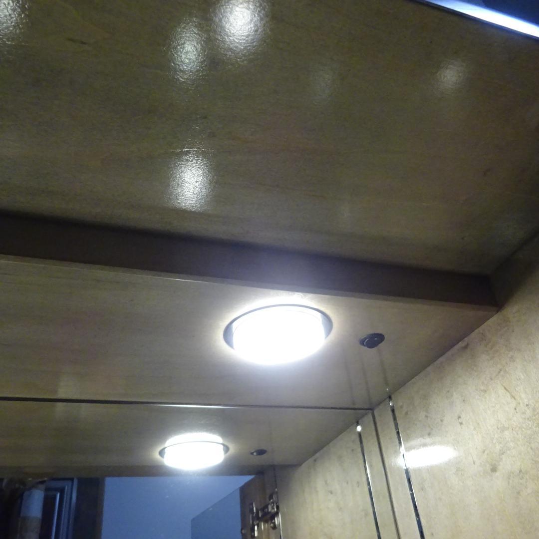 IDC 藤川 バーズアイメープル スプレンダー サイドボード