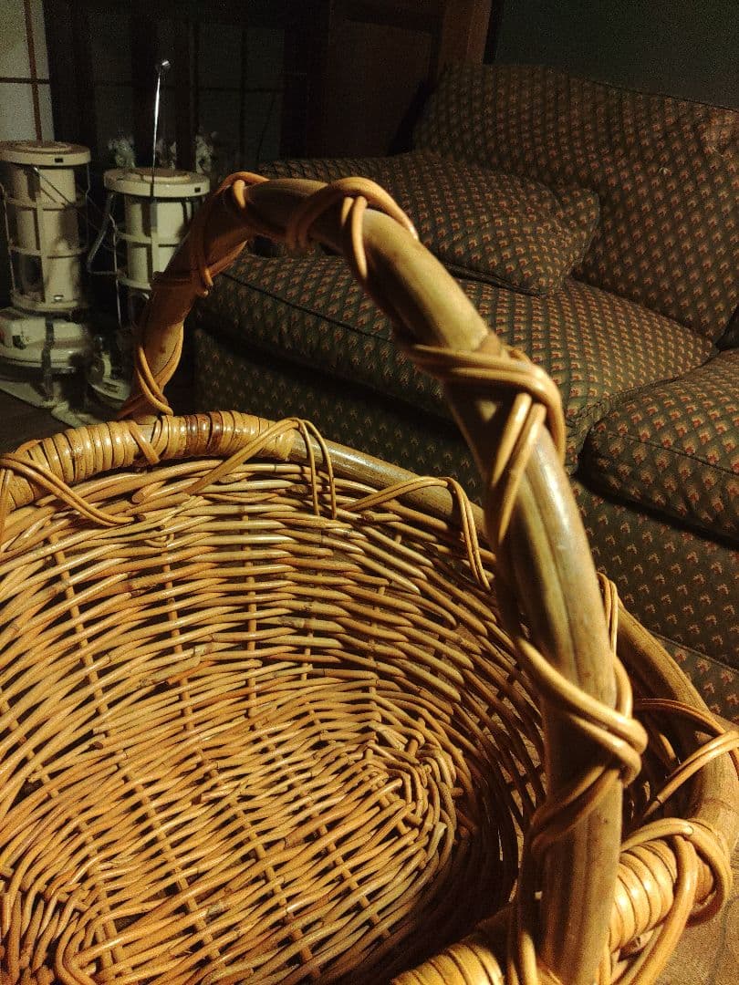 希少　ラタン　カゴ　バスケット　手持ち　藤　レトロ　アンティーク　ヴィンテージ