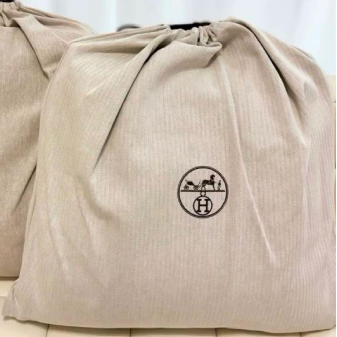 新品未使用品/HERMES/エルメス クッション《アヴァロンIII》 PM