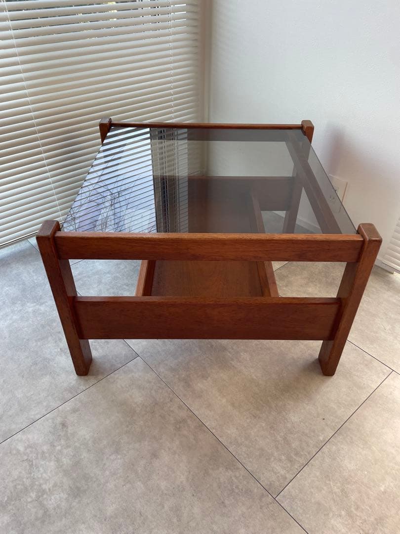 木製ガラストップセンターテーブル　ビンテージテーブル　チーク材　北欧家具