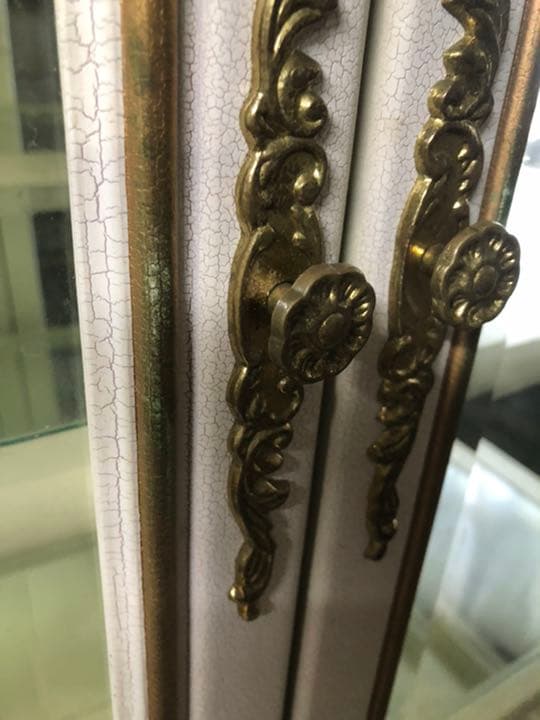 期間限定お値下げ 引き取り限定 ガラスキャビネット ロココ調 アンティーク白家具