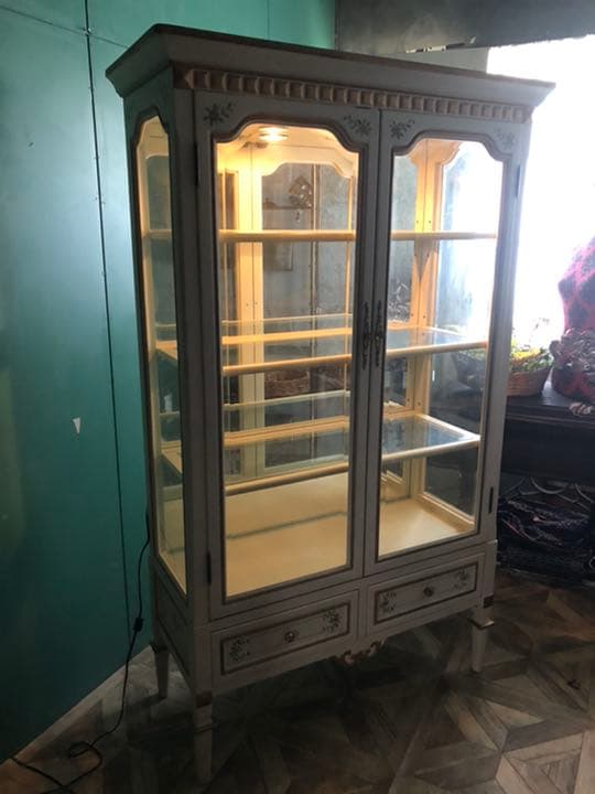 期間限定お値下げ 引き取り限定 ガラスキャビネット ロココ調 アンティーク白家具