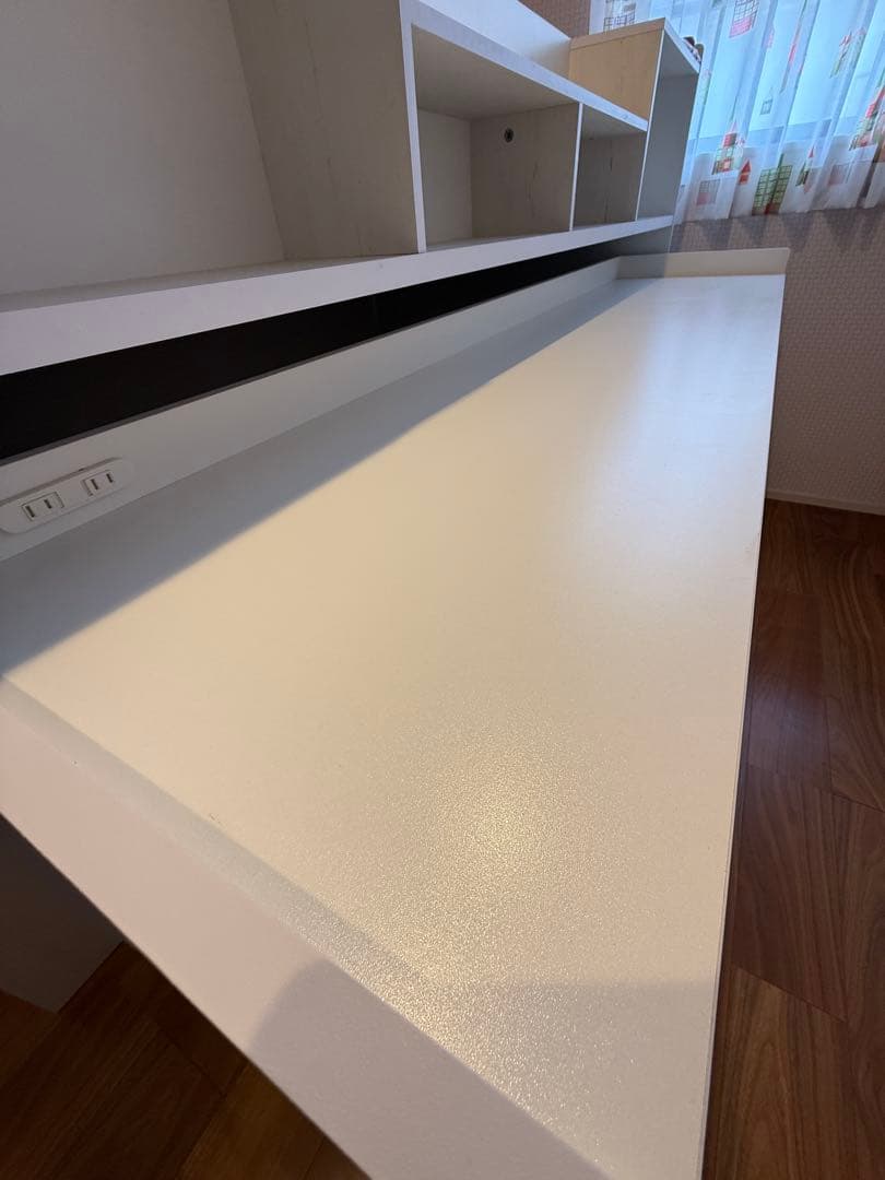 【綺麗め】木製ロフトベッド シングルサイズ 白　収納付　大阪引取