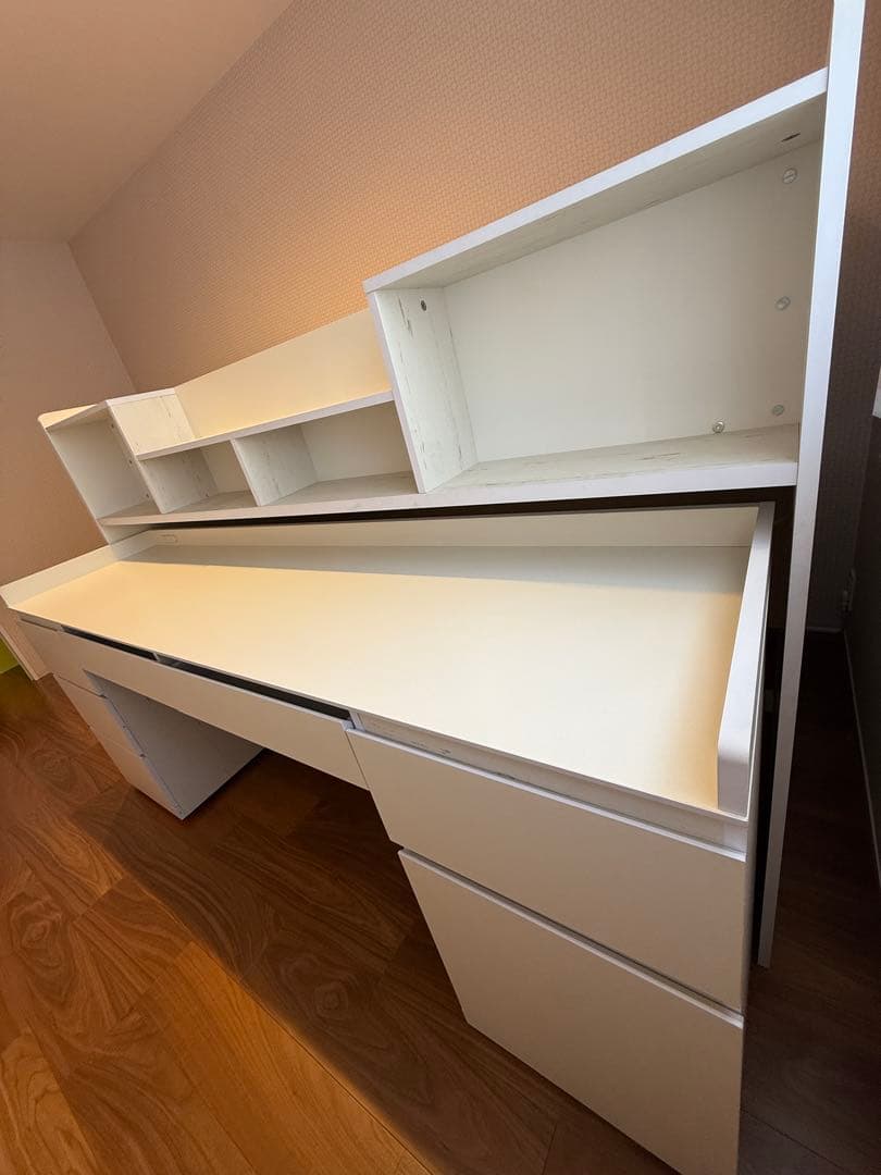 【綺麗め】木製ロフトベッド シングルサイズ 白　収納付　大阪引取