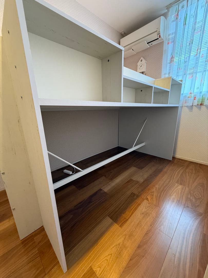 【綺麗め】木製ロフトベッド シングルサイズ 白　収納付　大阪引取