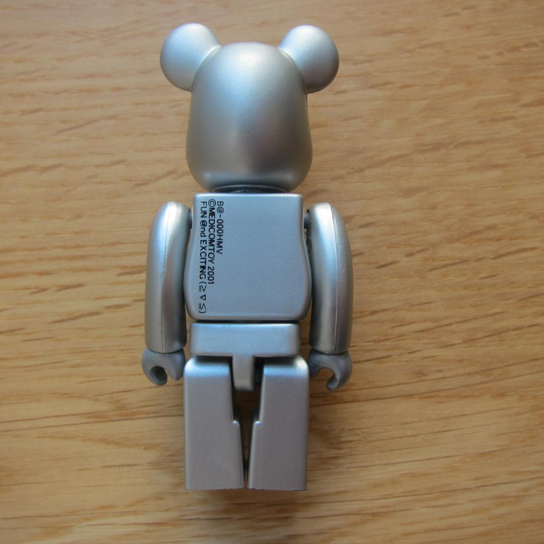 ベアブリック☆初代HMV☆シルバー☆非売品☆2001年 - メルカリ