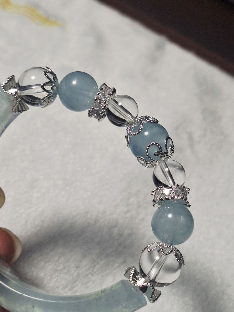 コロライ様 アクアマリン ハーフバングル