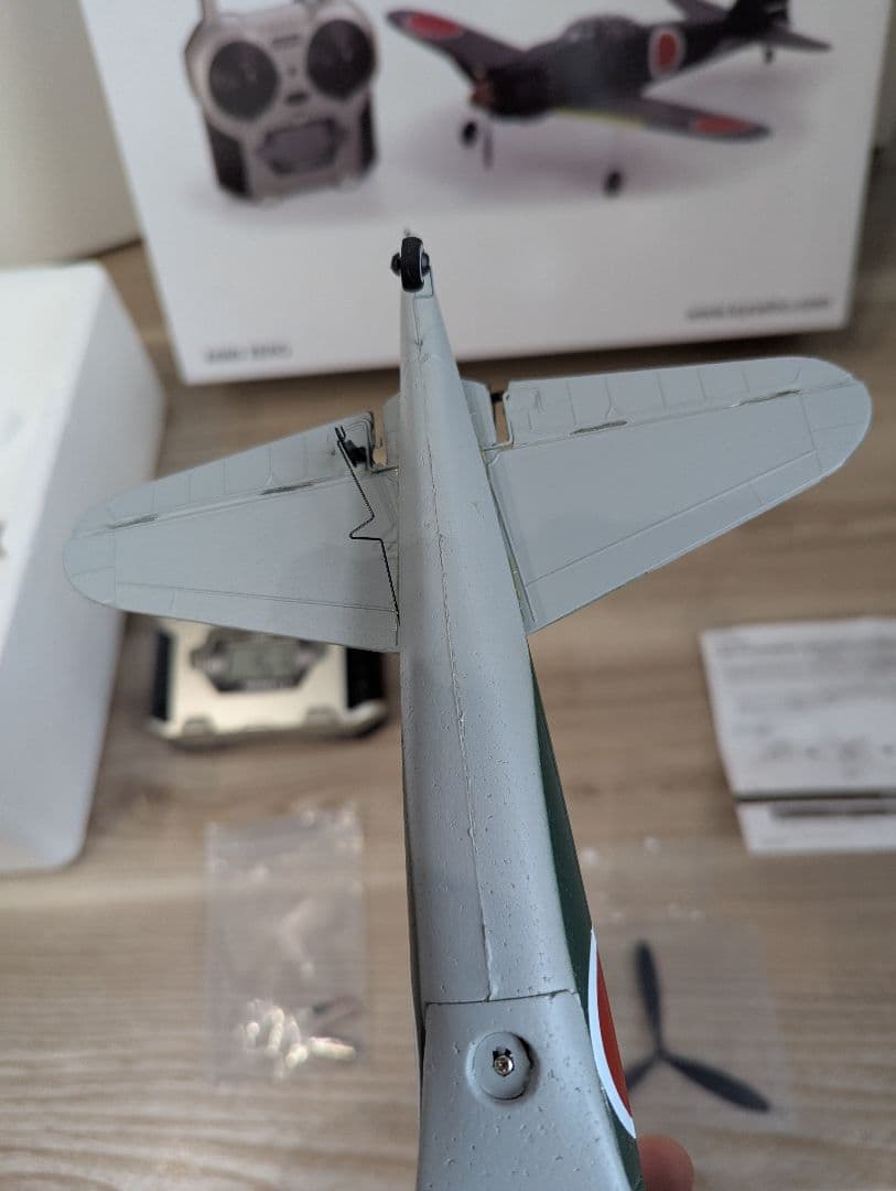 廃盤　京商　ミニューム　零戦ラジコン　MINIIM WARBIRD 2.4GHz
