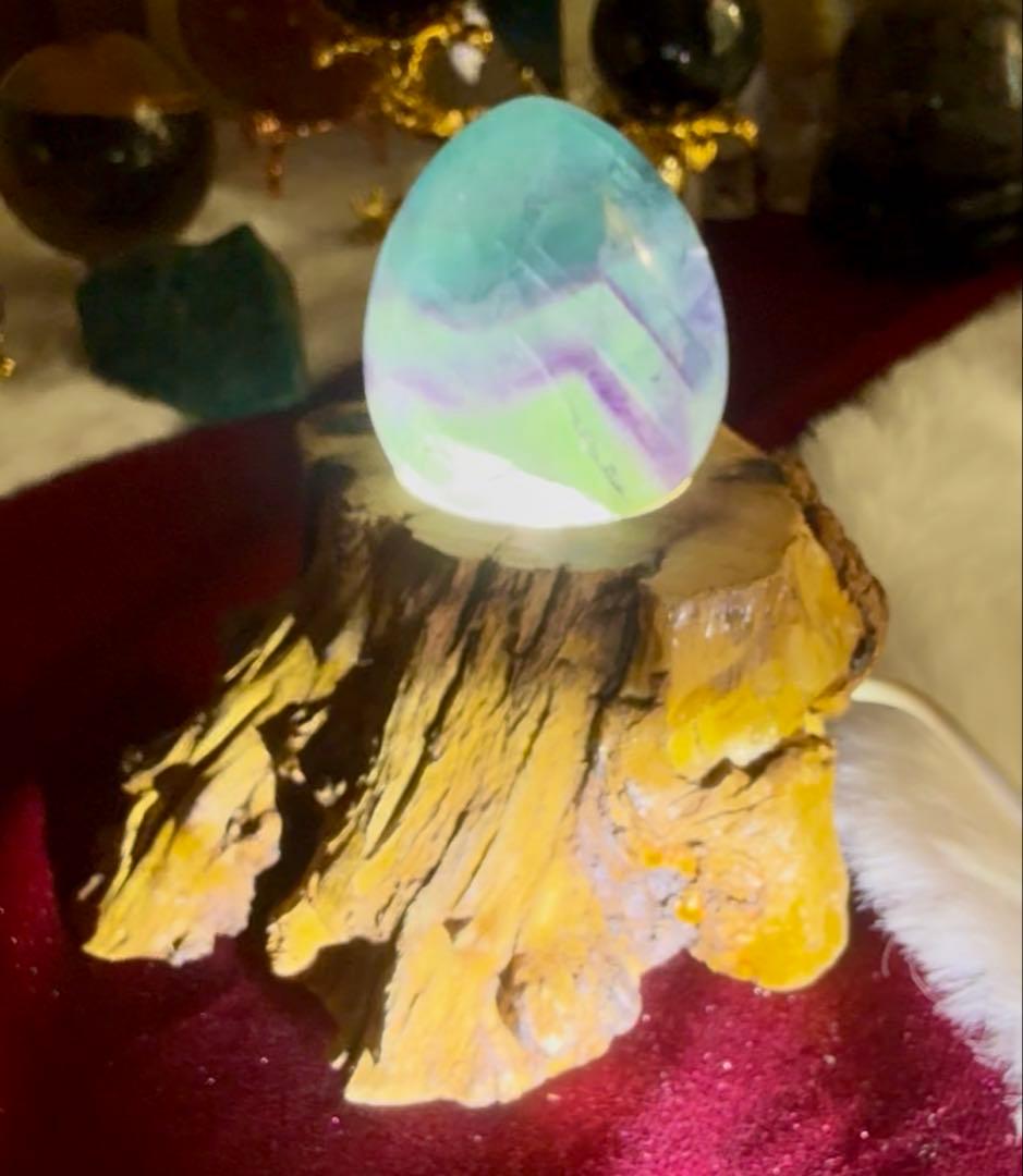 フローライトたまご/流木型ライト台座付 Select by Amulet天然石