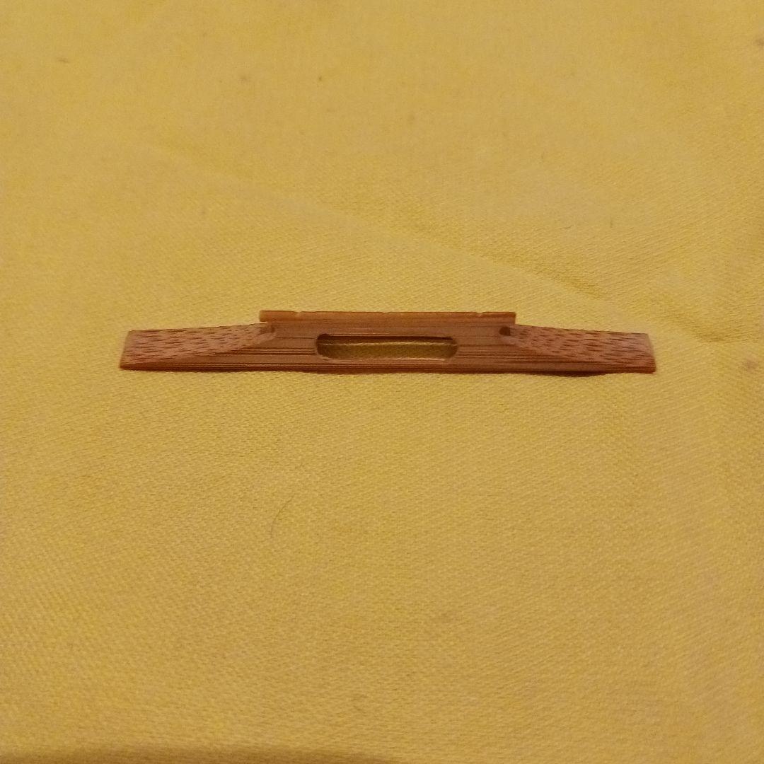 【値下げ】三味線　中棹（太さ　約2.6cm）破れなし ハードケース付き