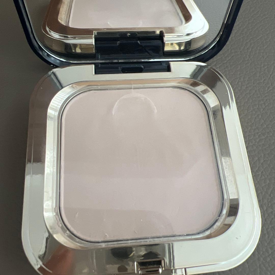 クレ・ド・ポー ボーテ プードルコンパクトサンシエルn