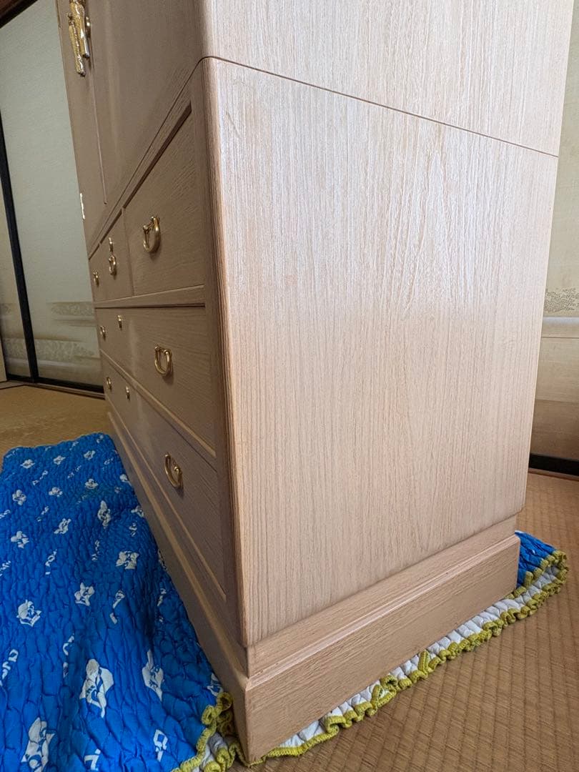 伝統工芸士 瀧上昭治作 最高級 総桐箪笥 定価100万☆程度良好☆ - メルカリ