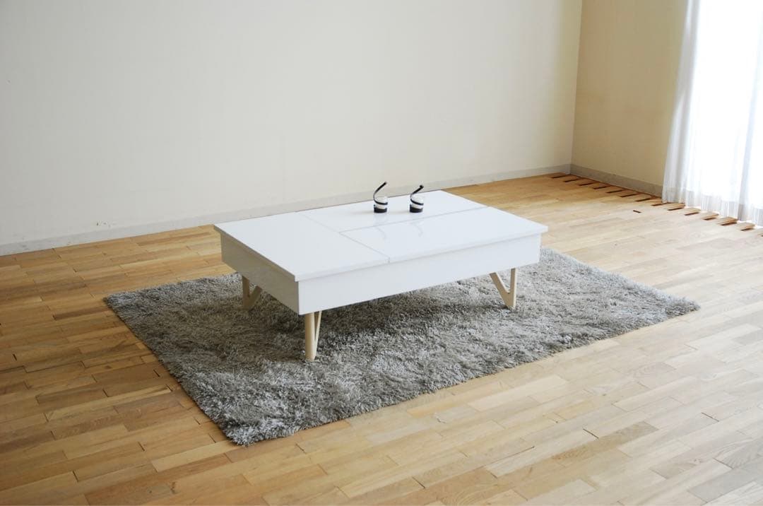 送料無料【美品】デュエ ピアノ塗装センターテーブル リビングテーブルホワイト鏡面