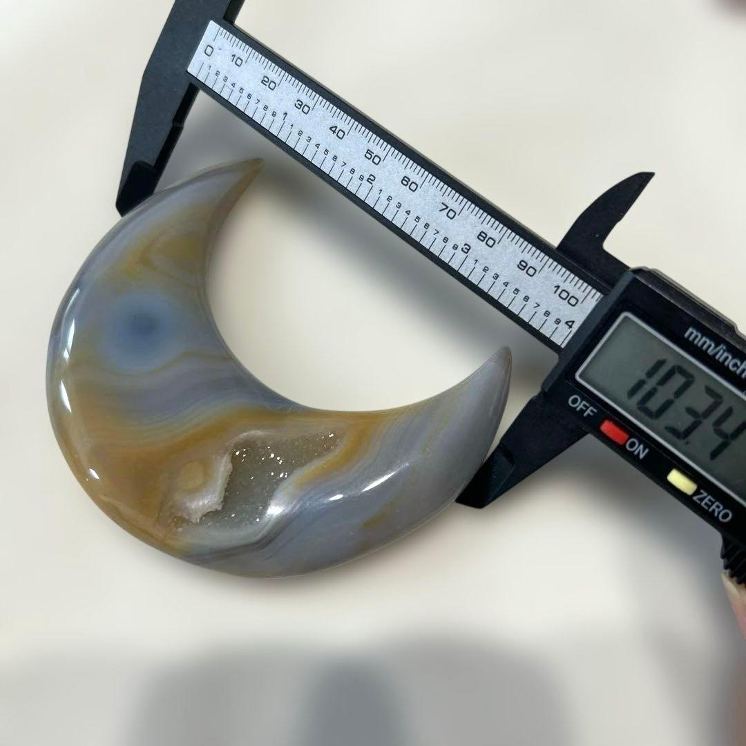 瑪瑙（めのう）ジオード　月