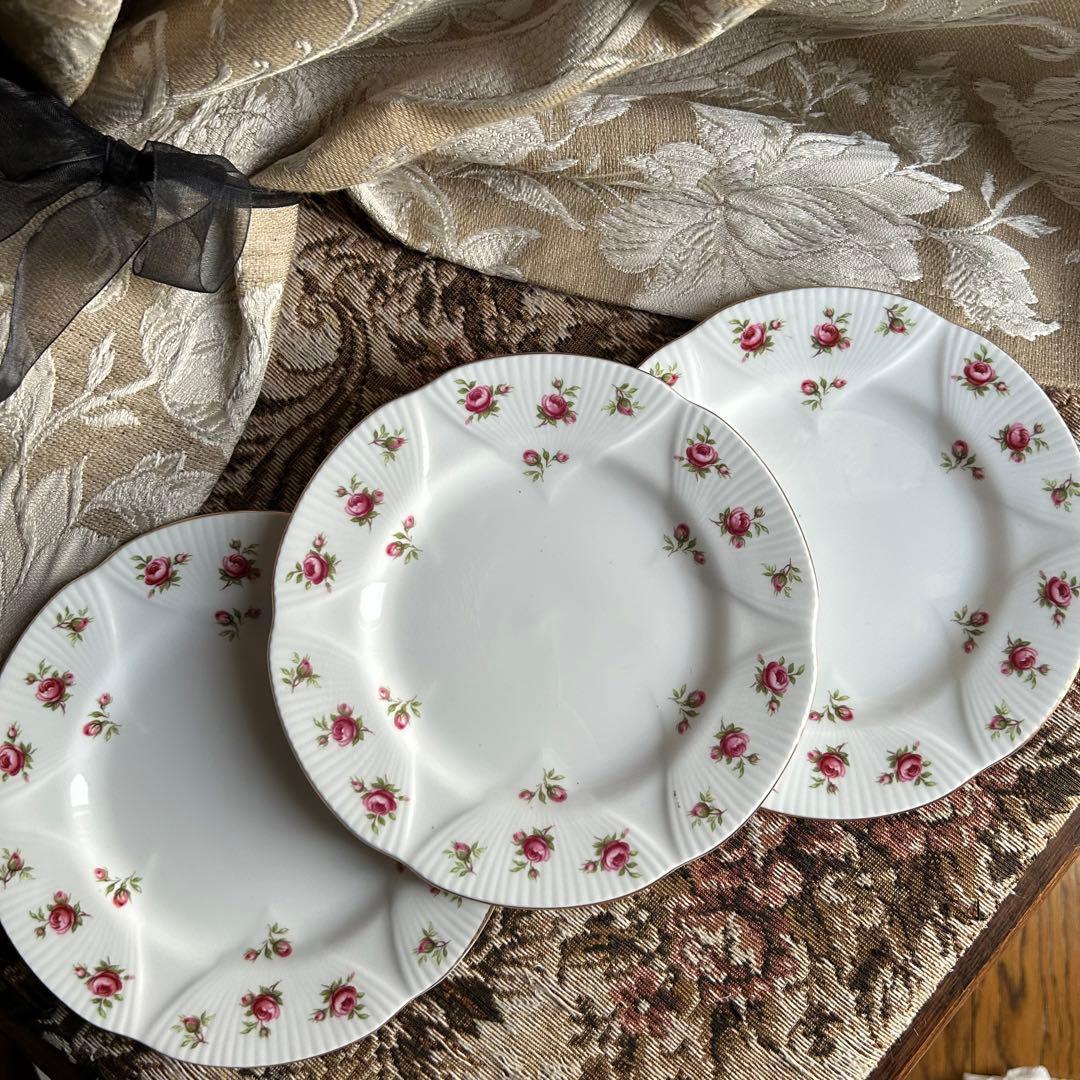 英国製 ...Rosalie 可憐な花びら ケーキ皿5枚
