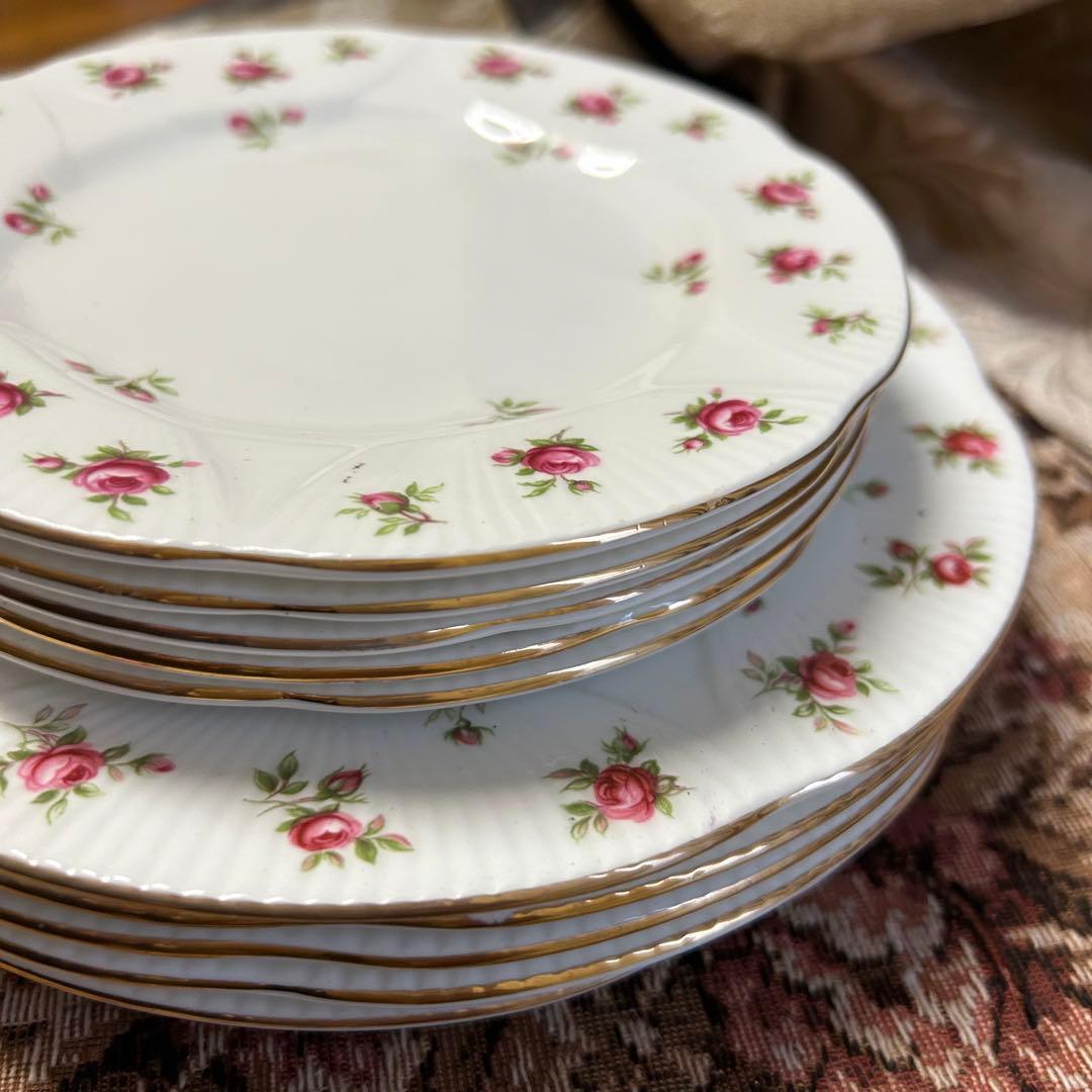 英国製 ...Rosalie 可憐な花びら ケーキ皿5枚