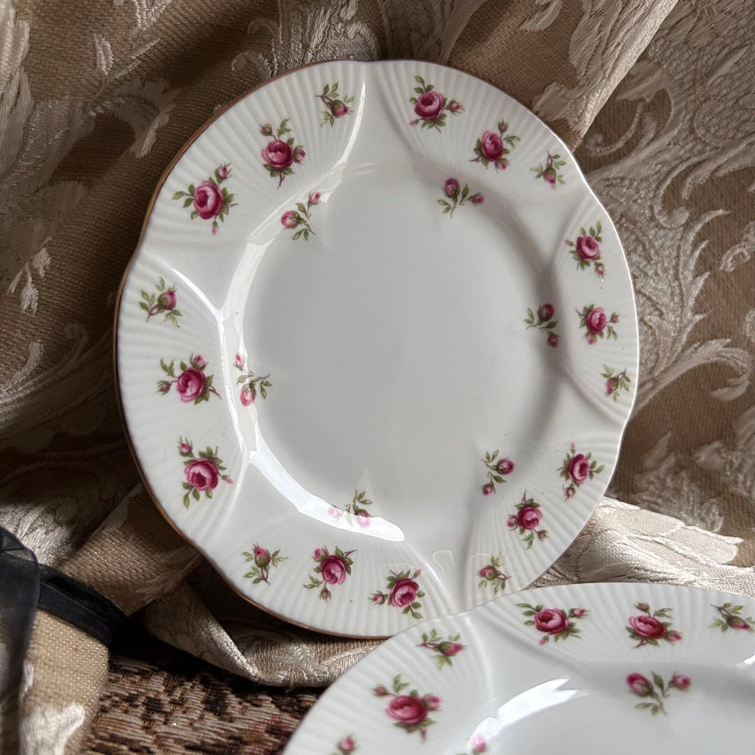 英国製 ...Rosalie 可憐な花びら ケーキ皿5枚