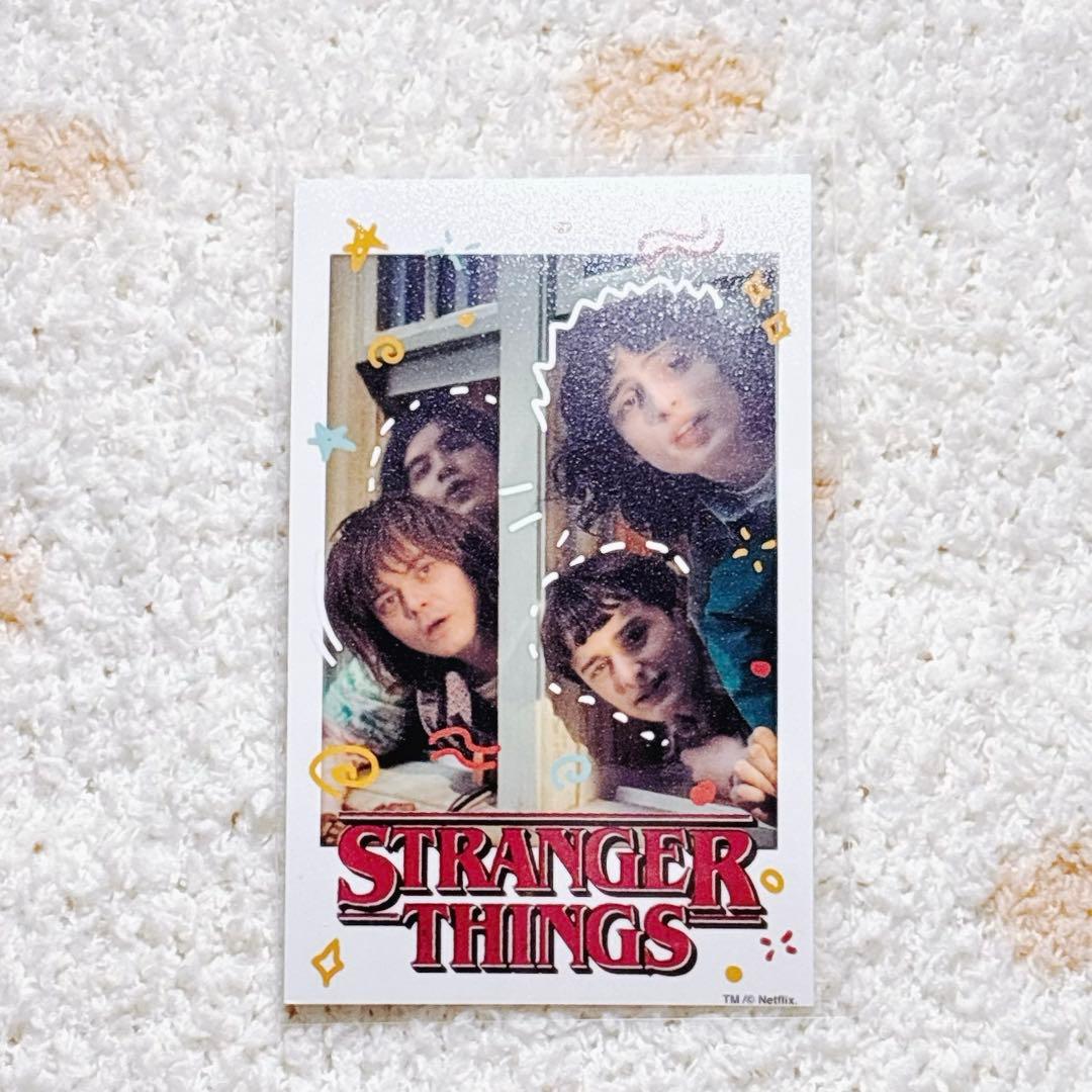 ④ コミコン ストレンジャーシングス ミニ ブロマイド - メルカリ
