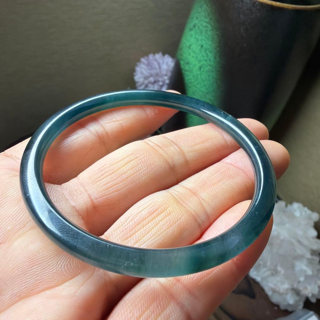 本翡翠、氷藍水、花柄バングル 〜58 - メルカリ