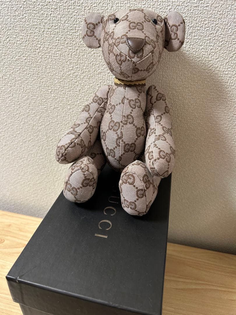 GUCCI テディベア
