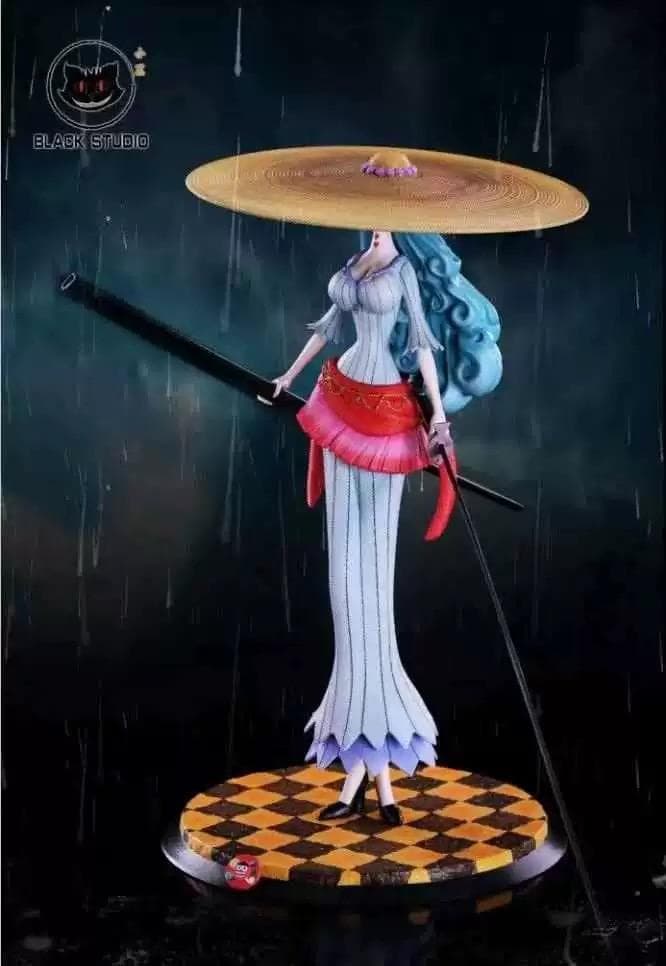 ワンピース Black シャーロット・アマンド  ガレージキット スタチュー