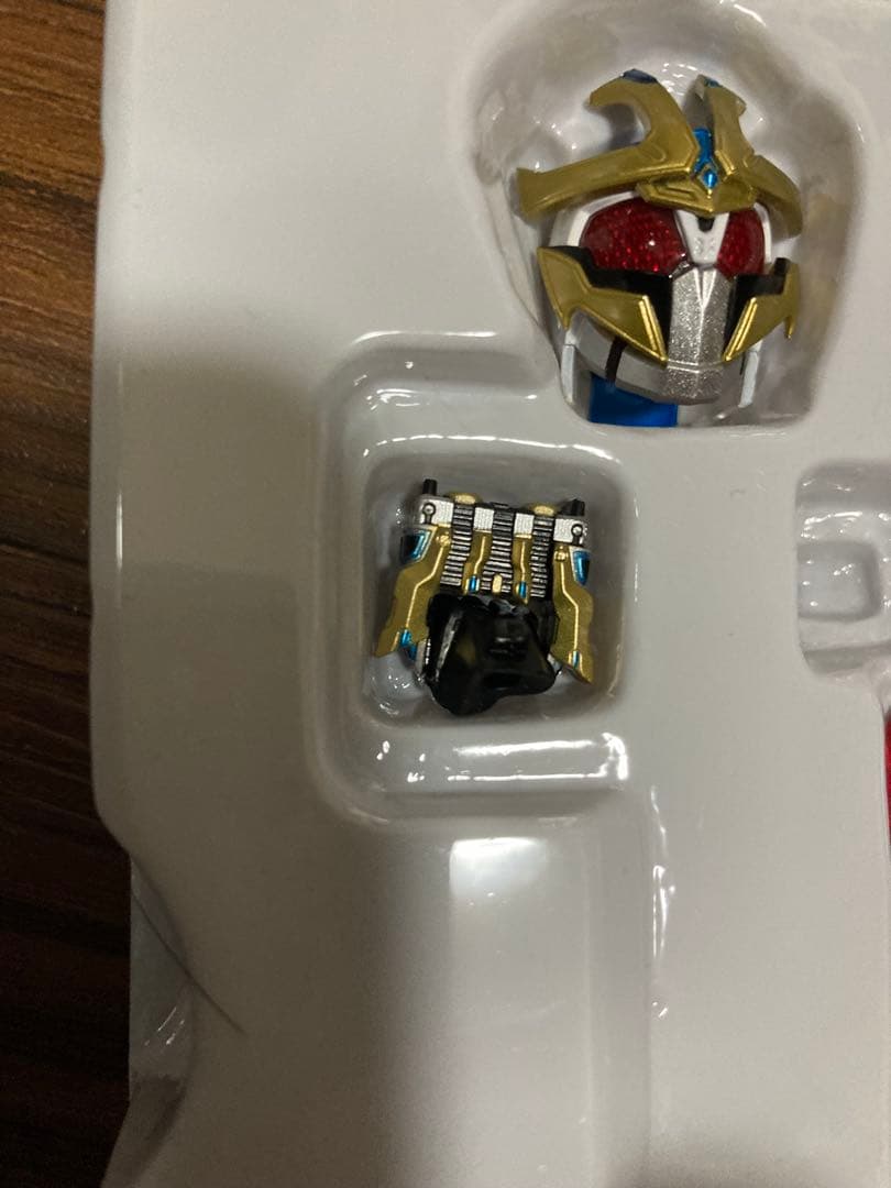 S.H.Figuarts 真骨彫　仮面ライダーイクサ