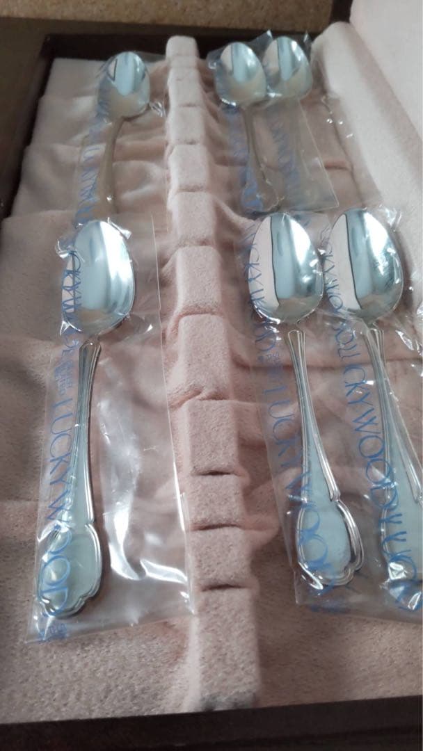 未使用　ラッキーウッド カトラリー　銀仕上げ　スプーン＆フォークセット