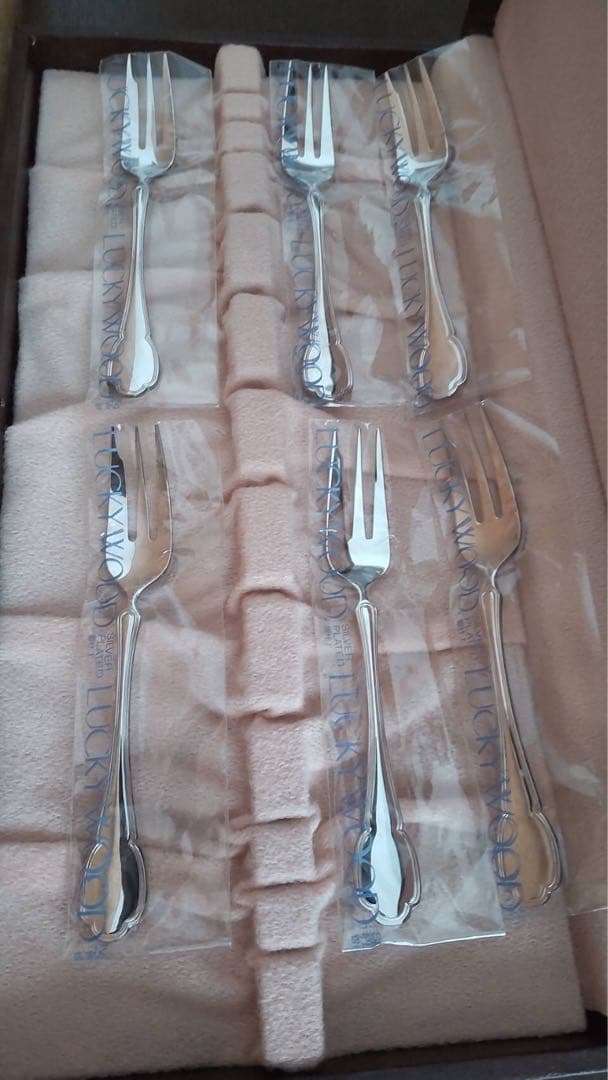 未使用　ラッキーウッド カトラリー　銀仕上げ　スプーン＆フォークセット