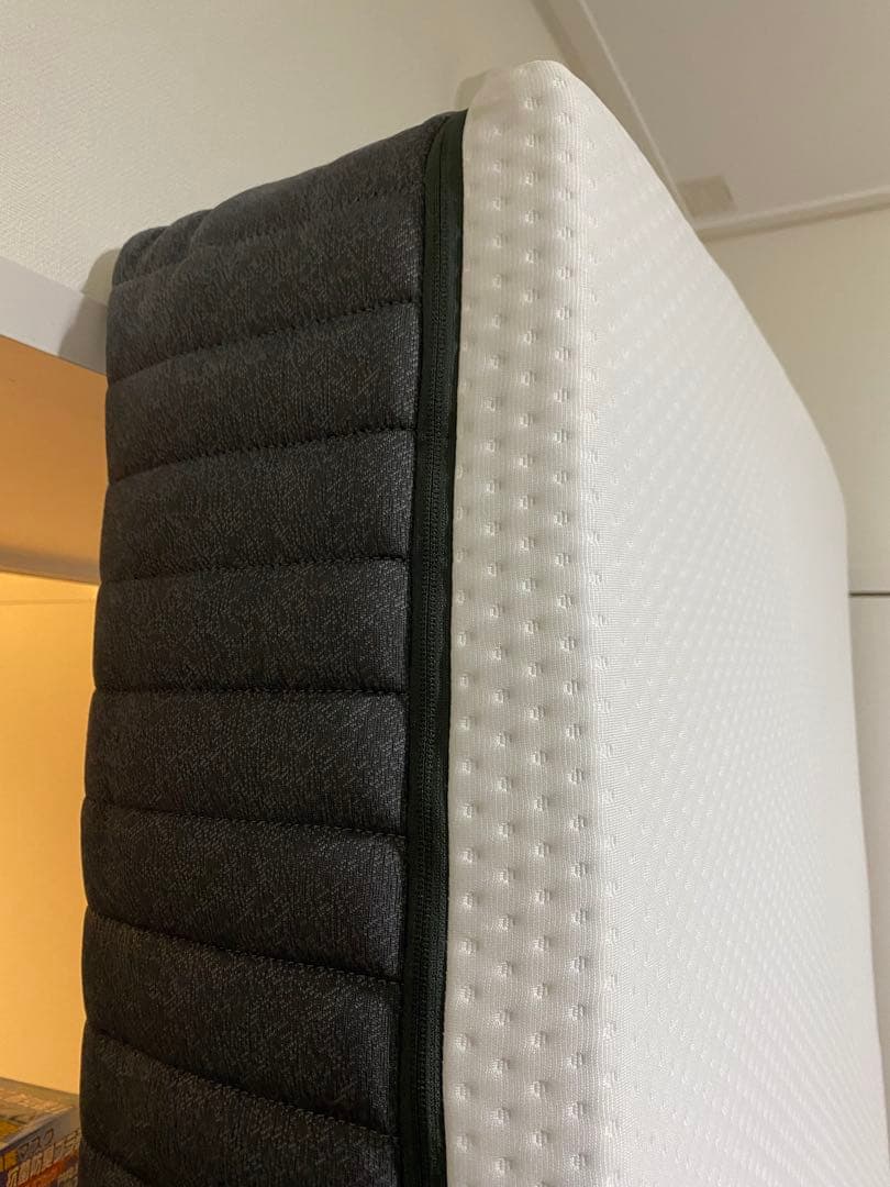 全国送料無料　エマ・オリジナル　V2 シングル マットレス 美品　トライアル品