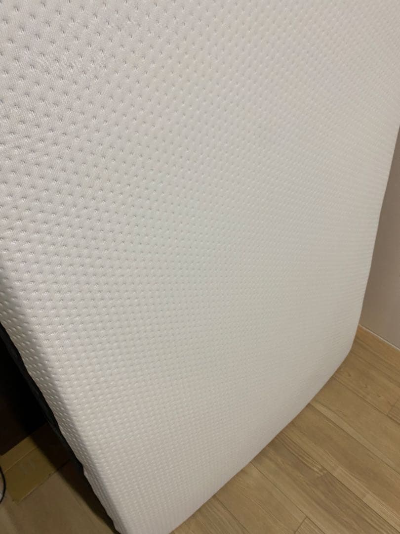 全国送料無料　エマ・オリジナル　V2 シングル マットレス 美品　トライアル品
