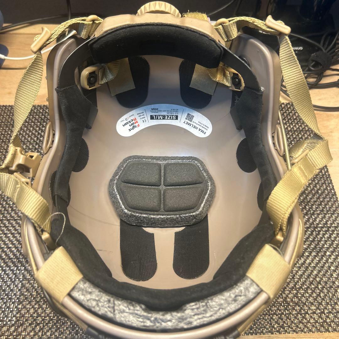 タクティカルヘルメット　ヘッドセット