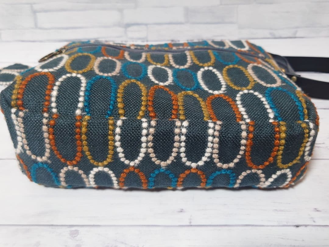 tarte　darkgreen ミナペルホネン ファスナーバッグ