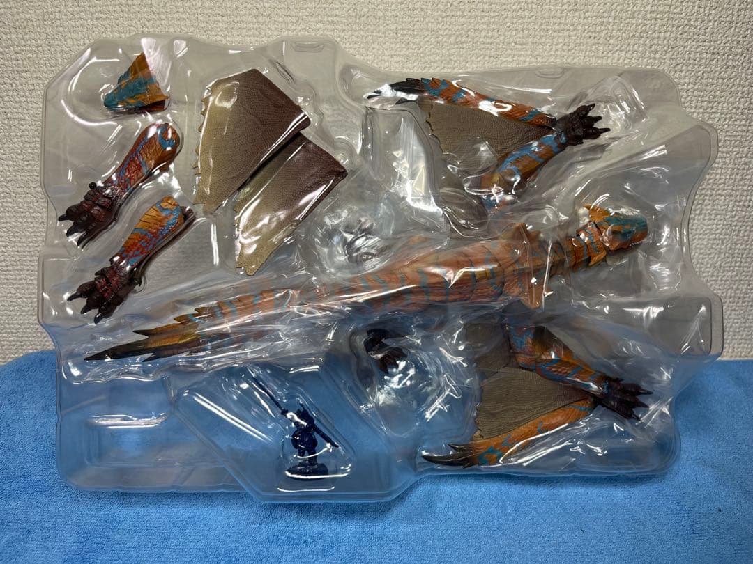 S.H.MonsterArts ティガレックス