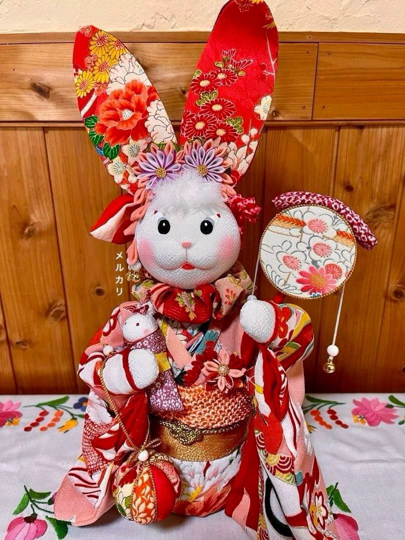 うさぎの創作人形】 ちりめん細工 縮緬細工 和雑貨 うさぎの置物