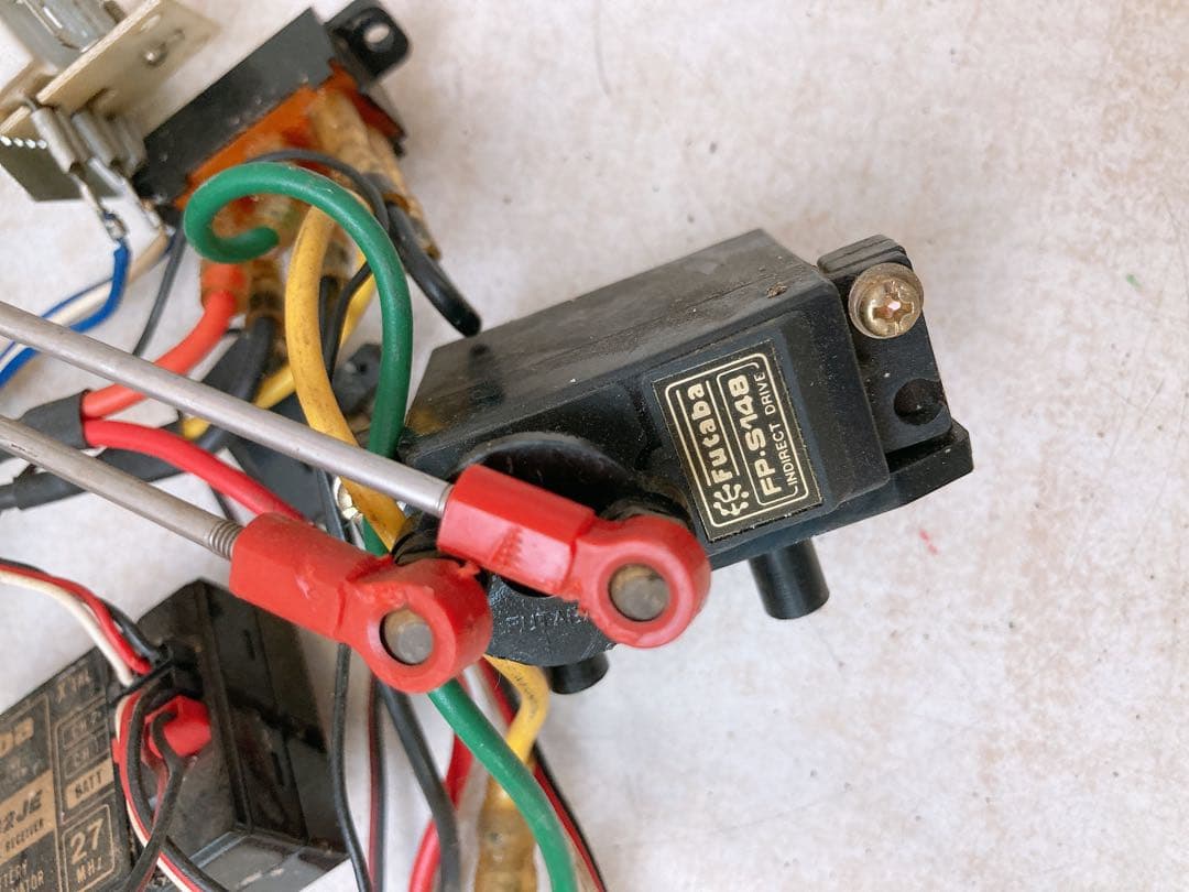 i*7様 【ジャンク】ラジコン SUPER GRIPPER ボディ タイヤ パーの通販