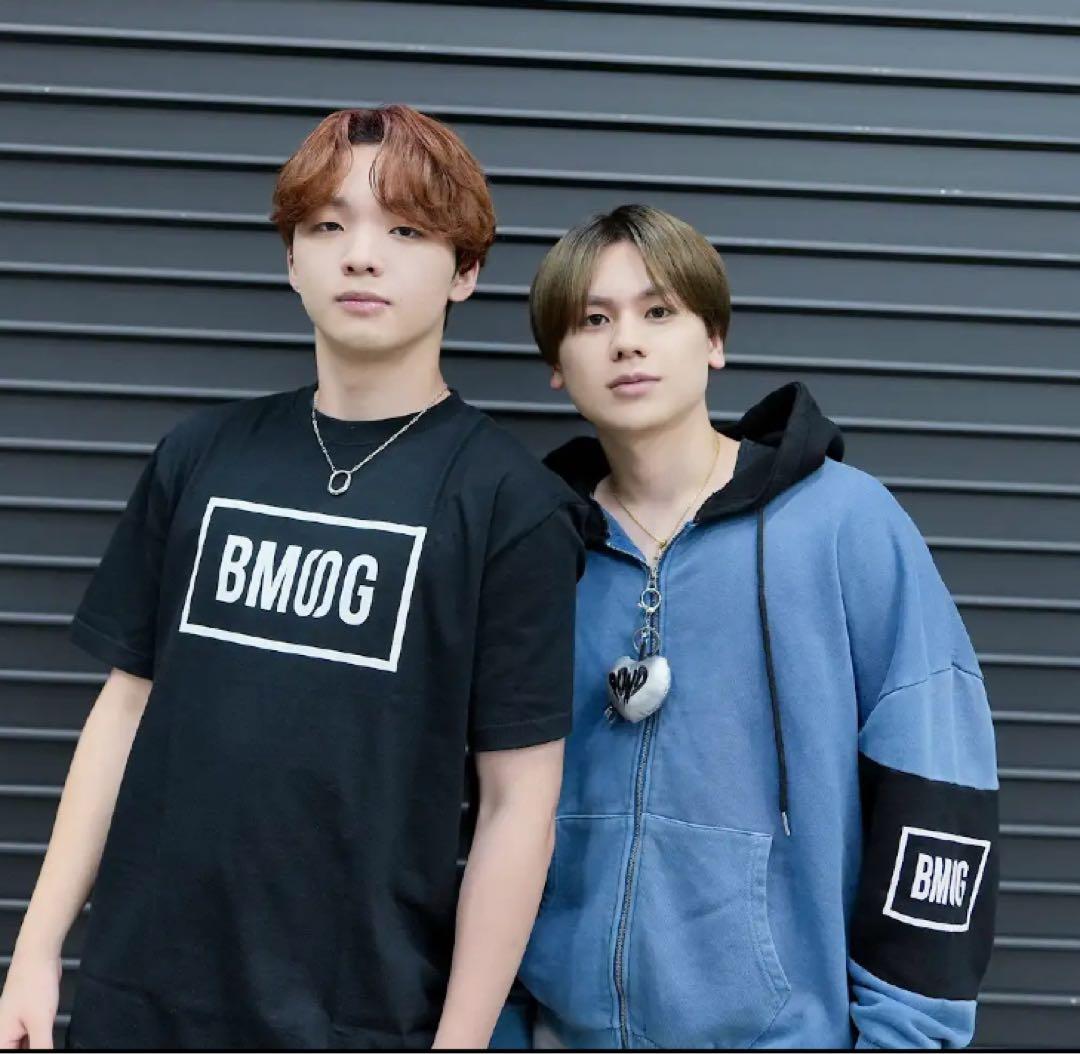 BMSG ツートンジップパーカー - メルカリ