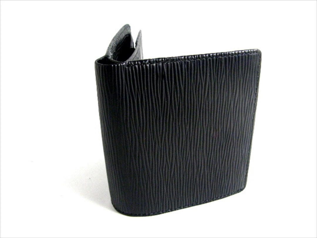 二つ折り財布　ウェーブ（牛革型押し）