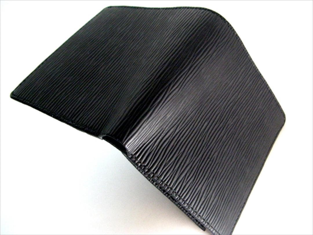 二つ折り財布　ウェーブ（牛革型押し）