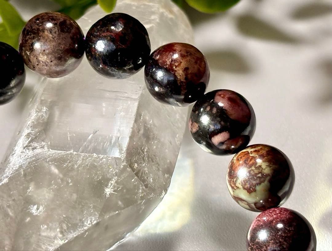 究極品質　20世紀最強ヒーリングストーン　マトリックスブラックフラワースギライト