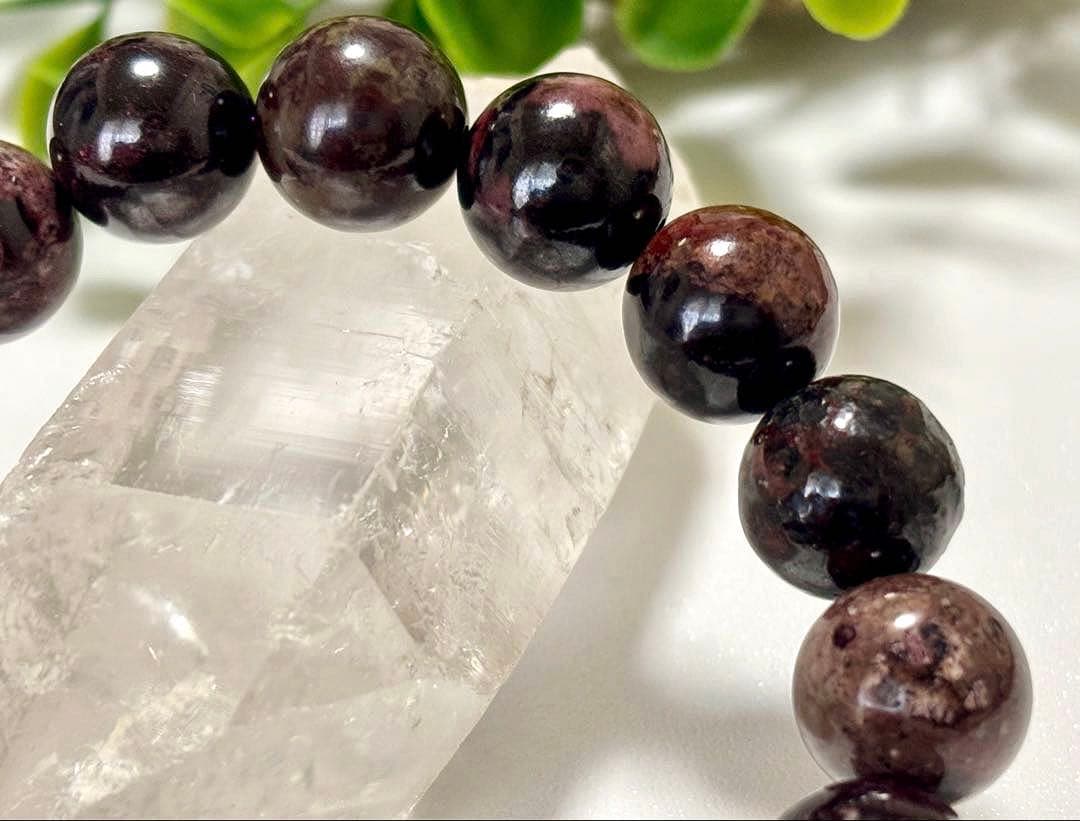 究極品質　20世紀最強ヒーリングストーン　マトリックスブラックフラワースギライト