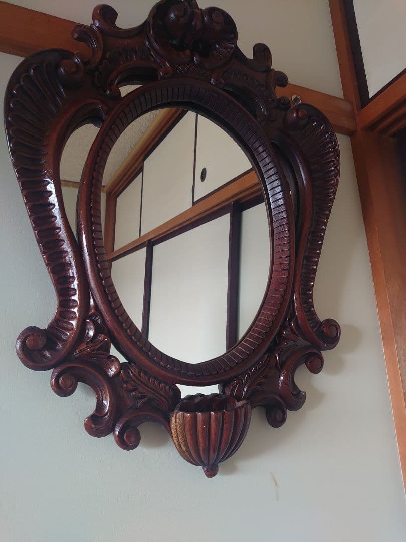 鏡家具 職人さん木製の大きな壁掛け式 carved wooden mirror