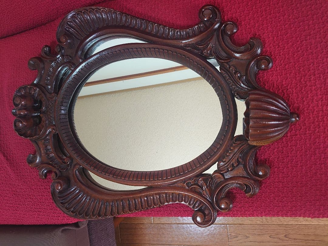 鏡家具 職人さん木製の大きな壁掛け式 carved wooden mirror