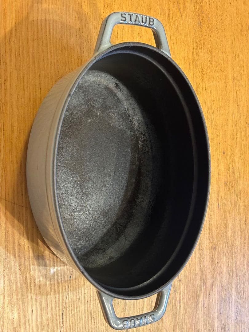 STAUB ピコ・ココット オーバル 23cm