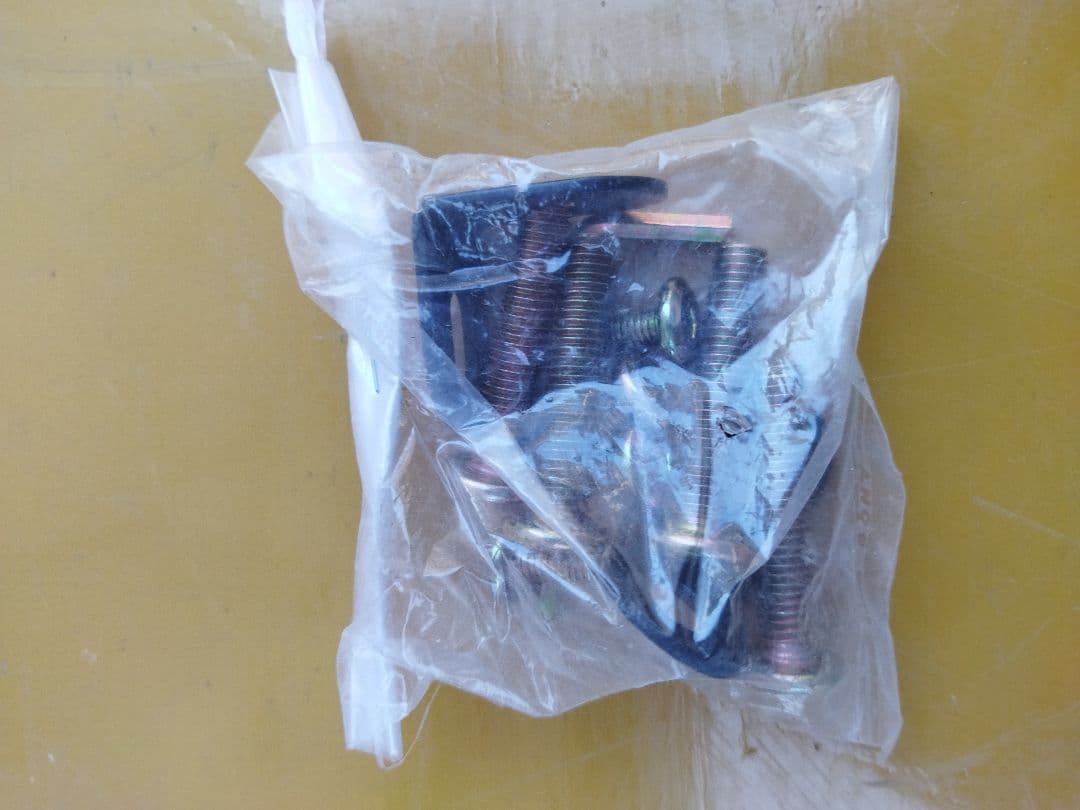 木製手すり付き　玄関踏み台　未使用品　組立説明書付き　補助