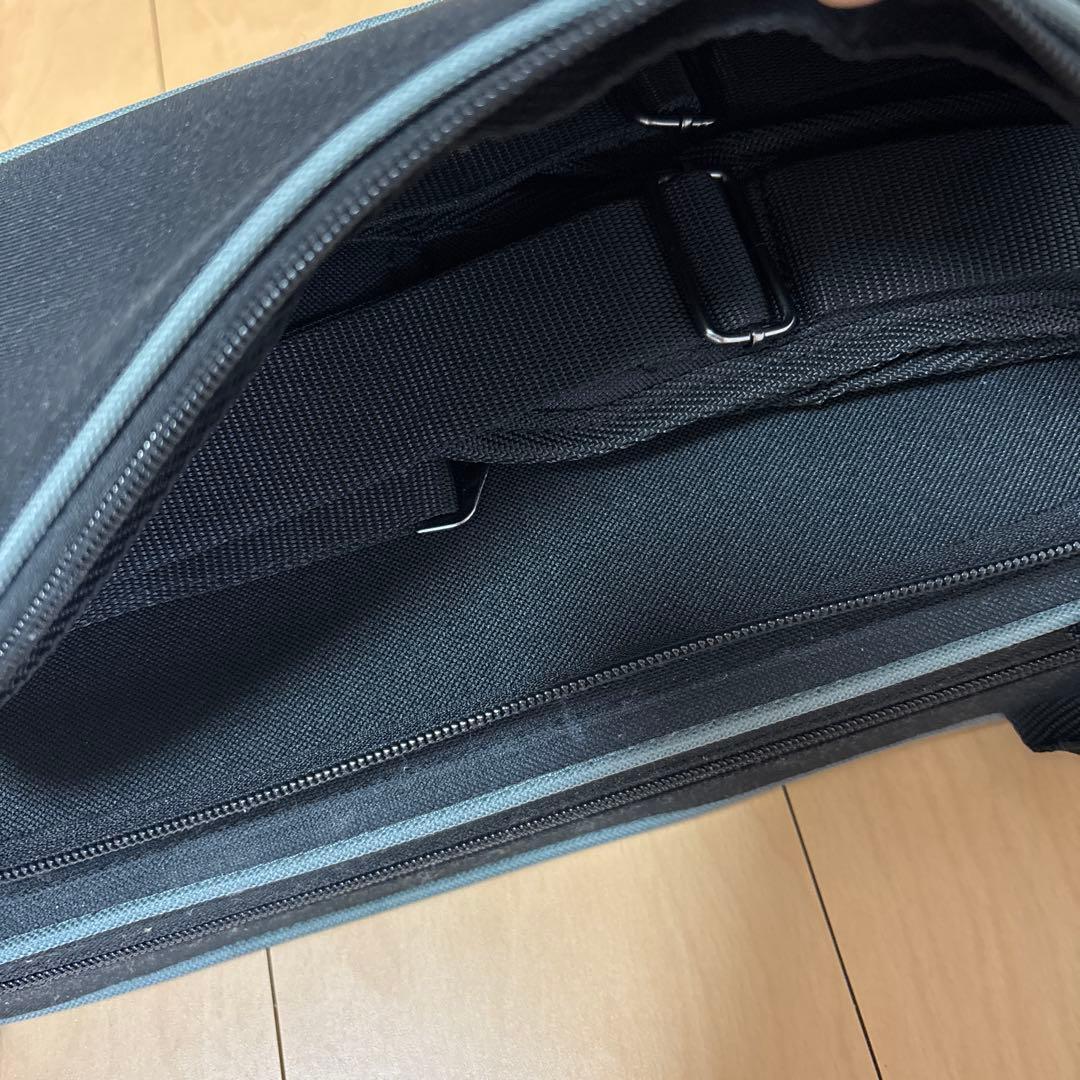 二胡紫檀 極上の高音！音色 ケース ナイロン製 パッド入り金色