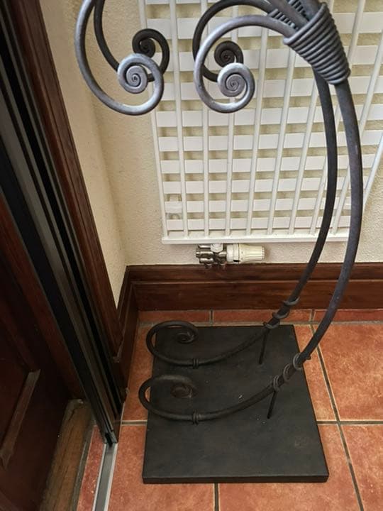 アイアンアンティーク　アイアンメニュー台