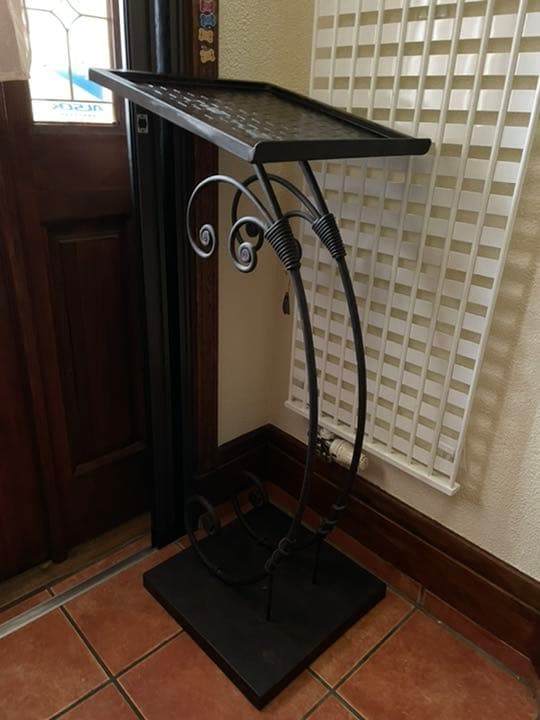 アイアンアンティーク　アイアンメニュー台