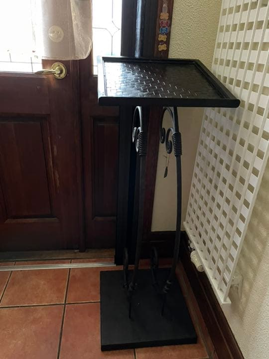 アイアンアンティーク　アイアンメニュー台