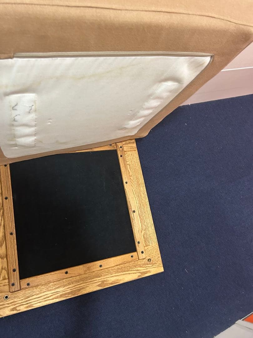 ベージュ ファブリック オットマン 木製脚